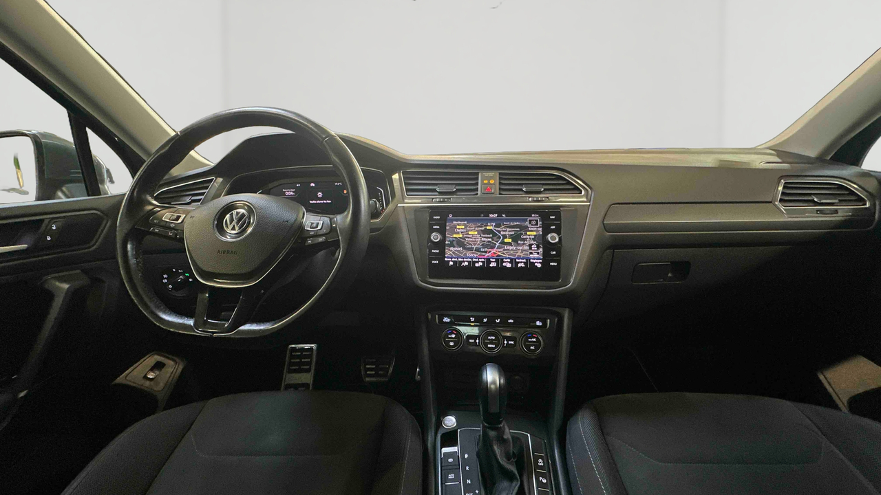 Volkswagen Tiguan Allspace 1.5 TSI 150 EVO DSG7 — photo 11