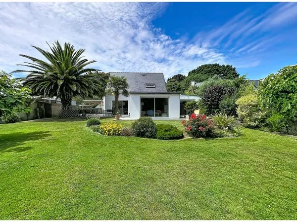 Maison 8 pièces 170 m²