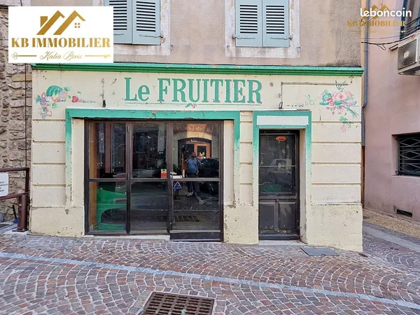 Local 61 m² Privas