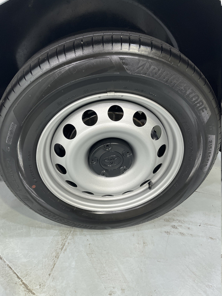 Toyota Proace Fourgon — photo 40