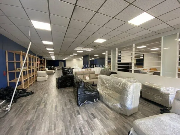 Local commercial 500 m²