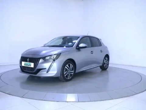 Peugeot 208 puretech 100 s&amp;s eat8