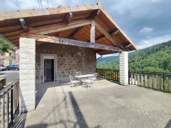 Maison 4 pièces 77 m²