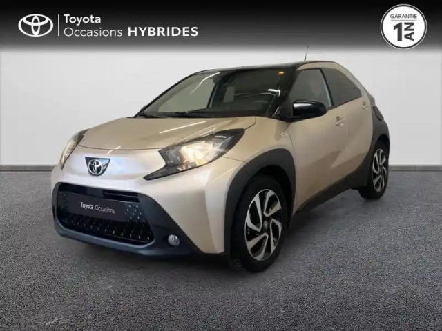 Toyota Aygo X 1.0 vvt-i 72ch design my24 — photo 1
