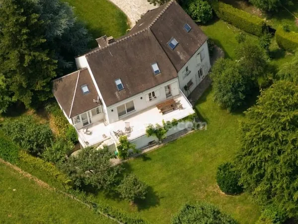 PISCOP - Propriété contemporaine d'exception aux portes de Paris 300 m² - Terrain 2 100 m² - Vue val