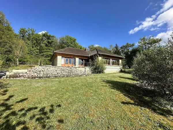 Maison 6 pièces 155 m²