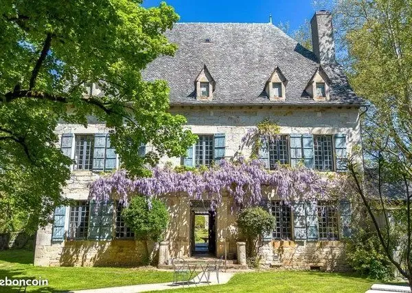 Propriété 31 pièces 750 m²