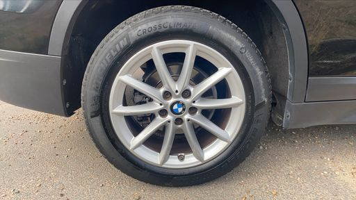 BMW X1 sDrive 18i 140 - Business Design – 2019 – 97629 km – Essence – Boîte Manuelle — photo 42