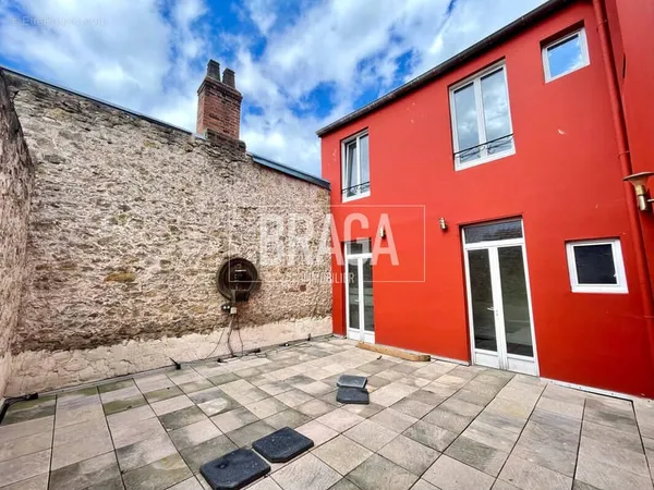 Maison de caractere de 220m2 hab a vendre a boulogne sur mer centre ville 4 chambres garage terrasse