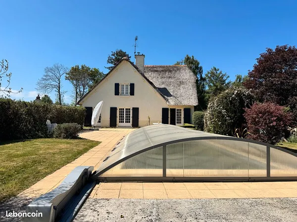 Propriété 7 pièces 235 m²