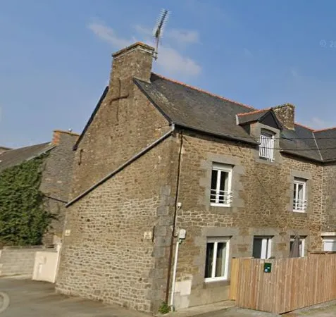 Maison centre bourg - 98 m² - 5 pieces