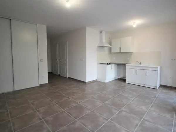 APPARTEMENT T2 DIJON - PROCHE CHU / FACULTEES
