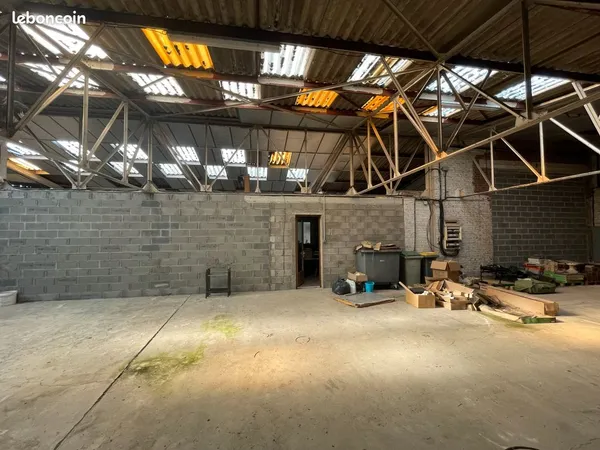Entrepot / hangar