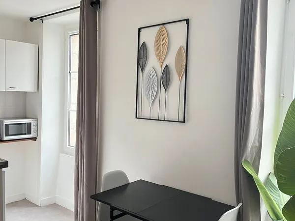 Studio rénové de 23 m²