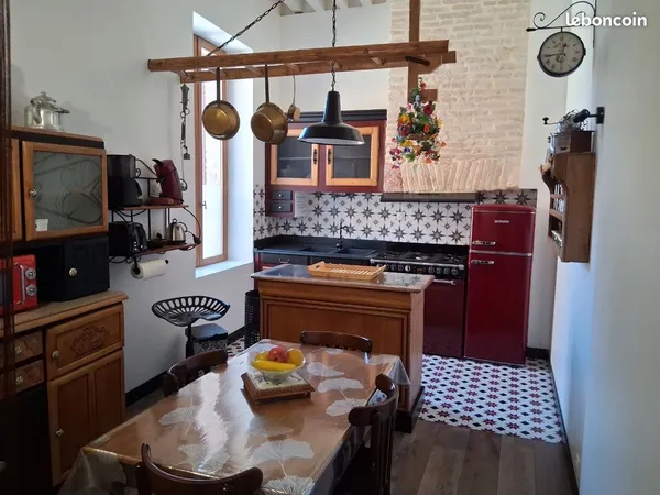 Appartement entièrement rénové gîte en activité où en résidence principale, 75 m2 avec terrasse