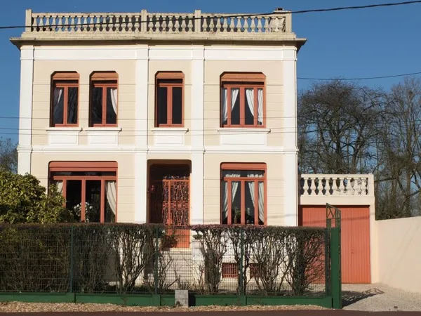 Maison 8 pièces 167 m²