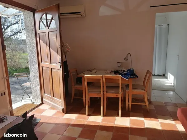 Montpellier nord Thomassy 4 seigneurs au calme maison F3 avec terrasse et parking