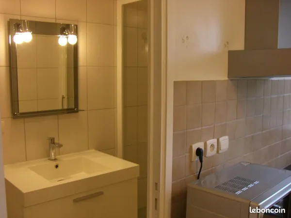 Location studio meublé
