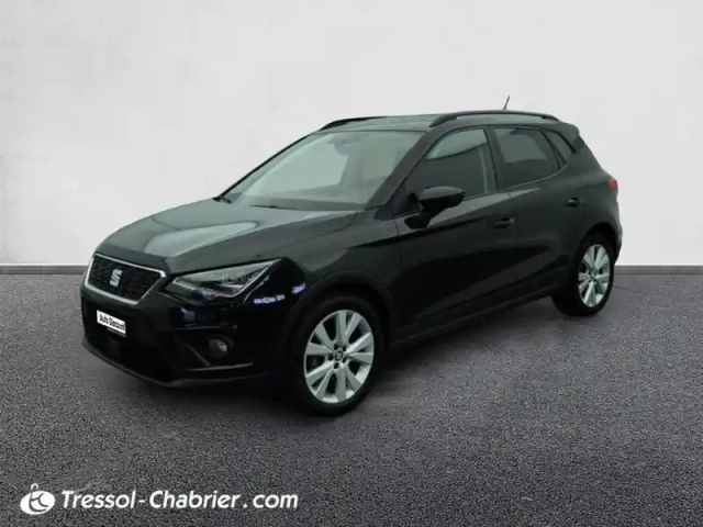 Seat Arona 1.0 ecotsi 95 ch start/stop bvm5 urban sport line — photo 1