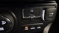 Jeep Renegade 1.3 GSE T4 150ch Brooklyn Edition BVR6 — photo 30