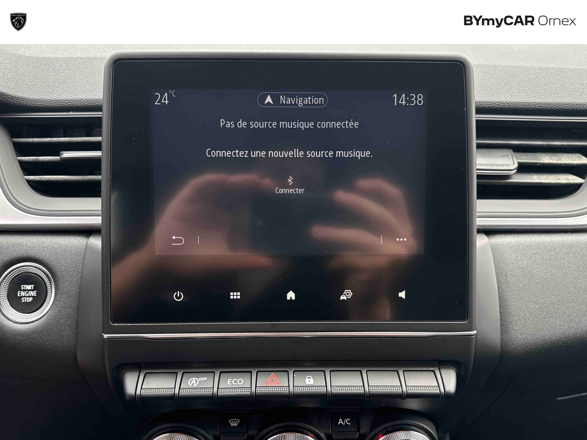 Renault Captur TCe 140 EDC - 21 — photo 26