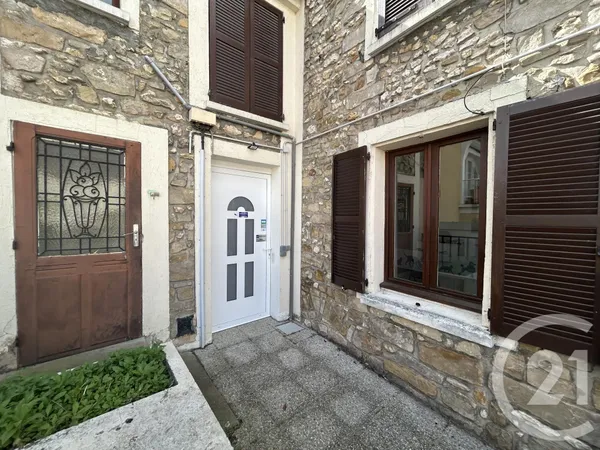 Immeuble 79 m²