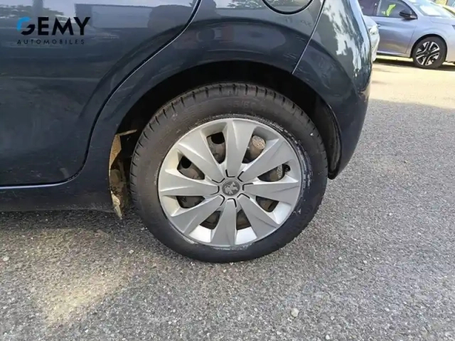 Peugeot 108 1.2 puretech 82ch bvm5 — photo 11