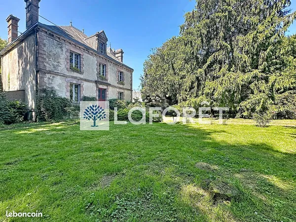 Propriété 8 pièces 209 m²