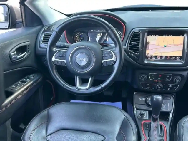 Jeep Compass 1.3 gse t4 240ch trailhawk 4xe phev at6 — photo 8