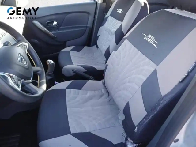Dacia Sandero tce 90 — photo 9
