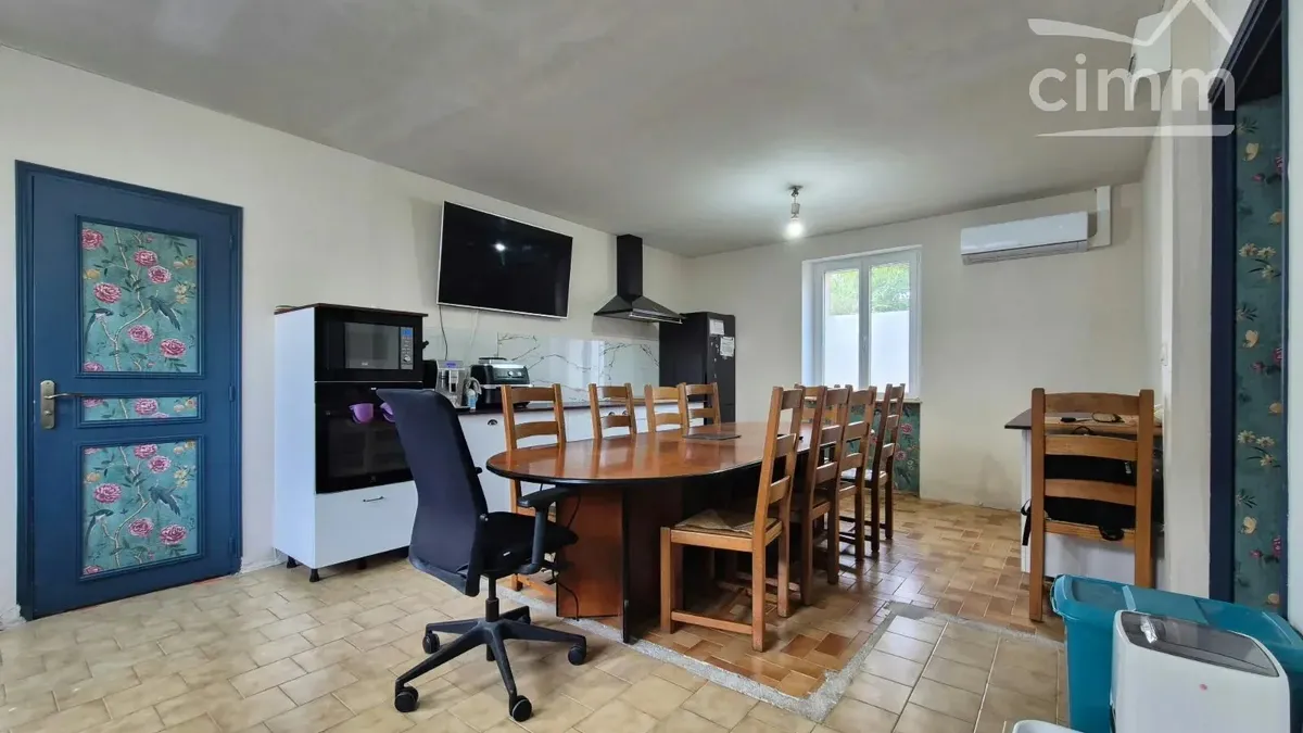 Photo 3