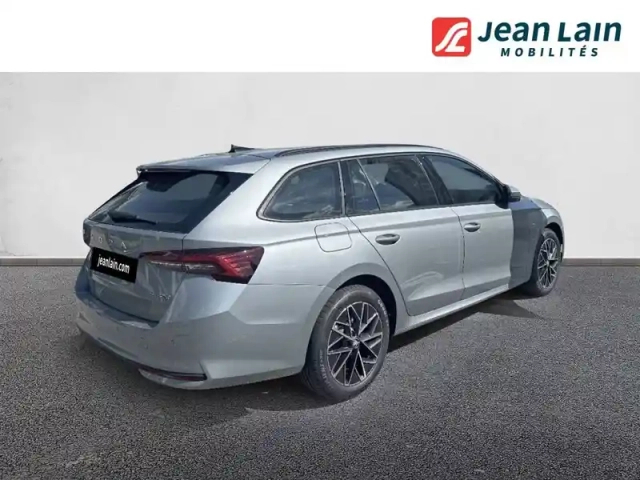 Skoda Octavia combi 1.5 tsi hybrid 150 ch act dsg7 — photo 5