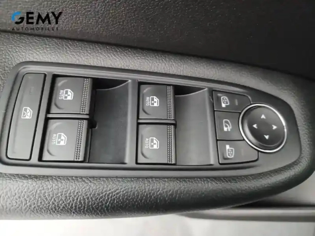 Renault Arkana mild hybrid 140 edc fap - 22 — photo 33