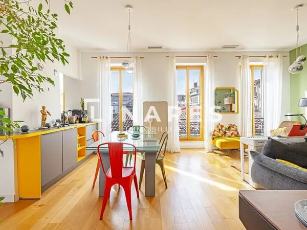 L'ÉCLAT - Appartement T4 duplex 100m2 - Garage 60m2 (sus) - Cave - 13006 LODI