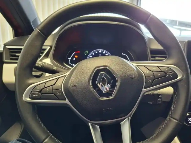 Renault Clio tce 90 — photo 28