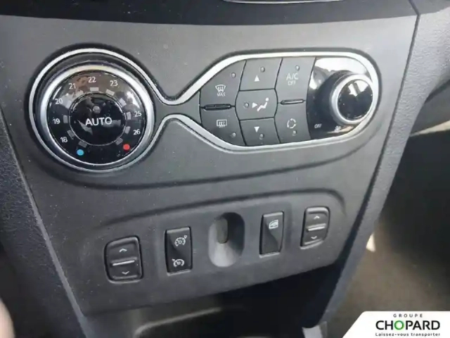 Dacia Sandero blue dci 95 — photo 21