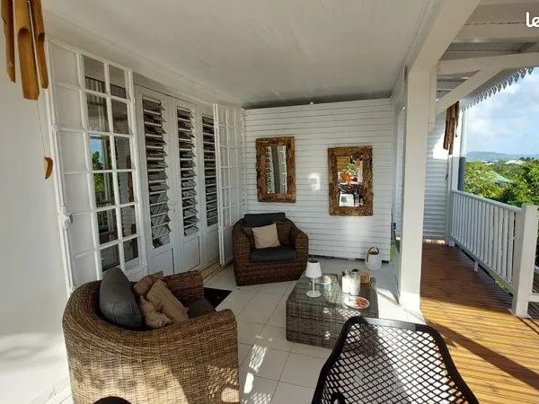 Martinique villa neocreole le diamant