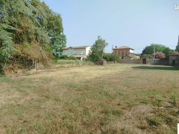 Terrain 805 m² RIEUX-VOLVESTRE