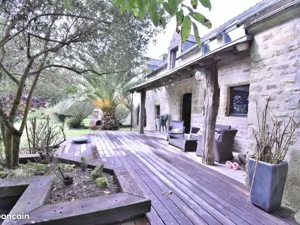 Longère 6 pièces 216 m²
