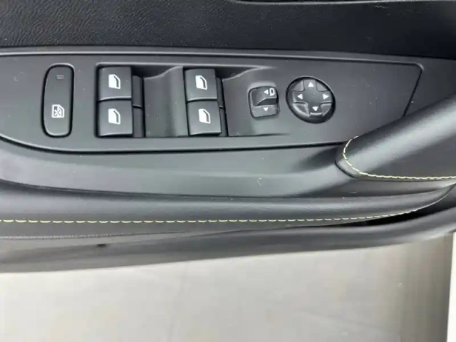 Peugeot 208 electrique 50 kwh 136ch — photo 18