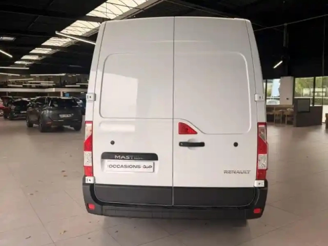 Renault Master fg f3500 l2h2 2.3 blue dci 135ch confort euro6e (16700?ht) — photo 6