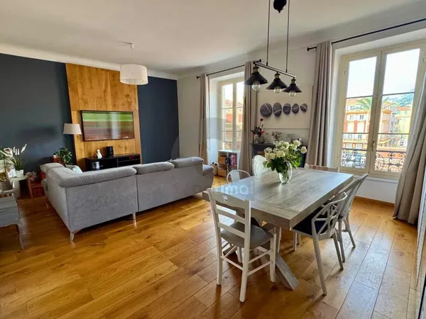 Appartement 4 pièces 96 m²