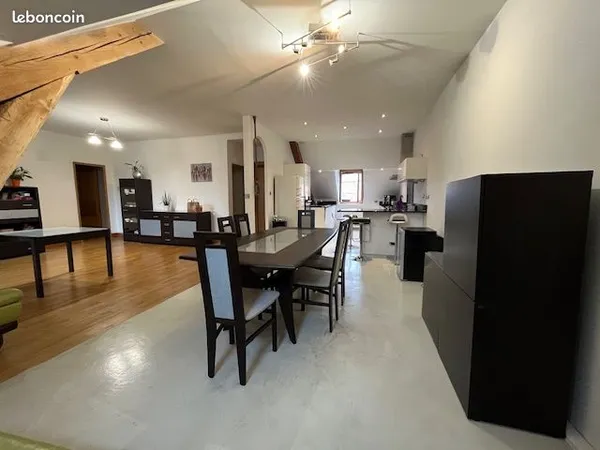 145 m² en plein coeur de Dijon — centre historique, plus de 100m2 de grenier aménageable