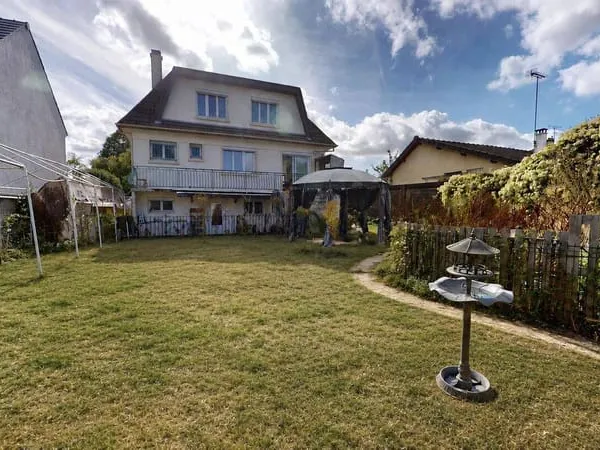 Maison 7 pièces 165 m²