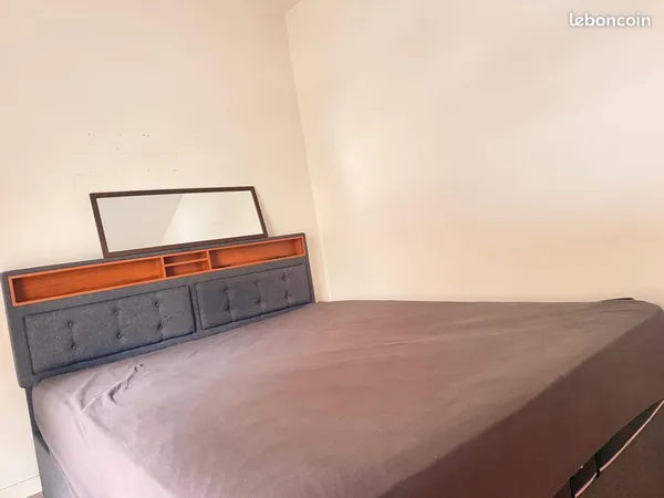 Chambre meublée de 13 m² dans super coloc