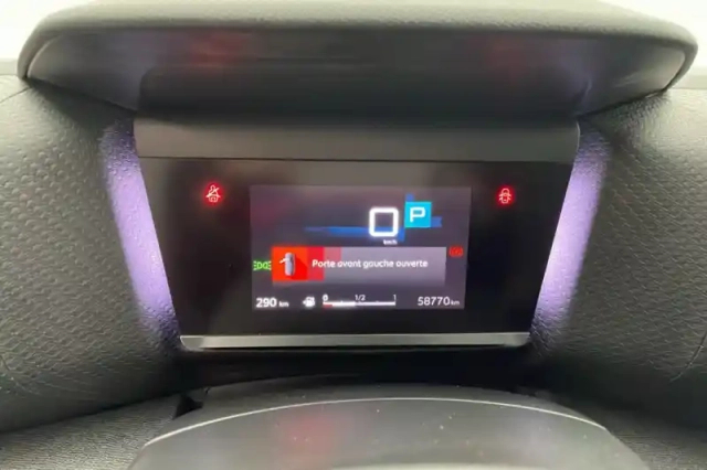 Citroën C4 puretech 130 s&amp;s eat8 — photo 153