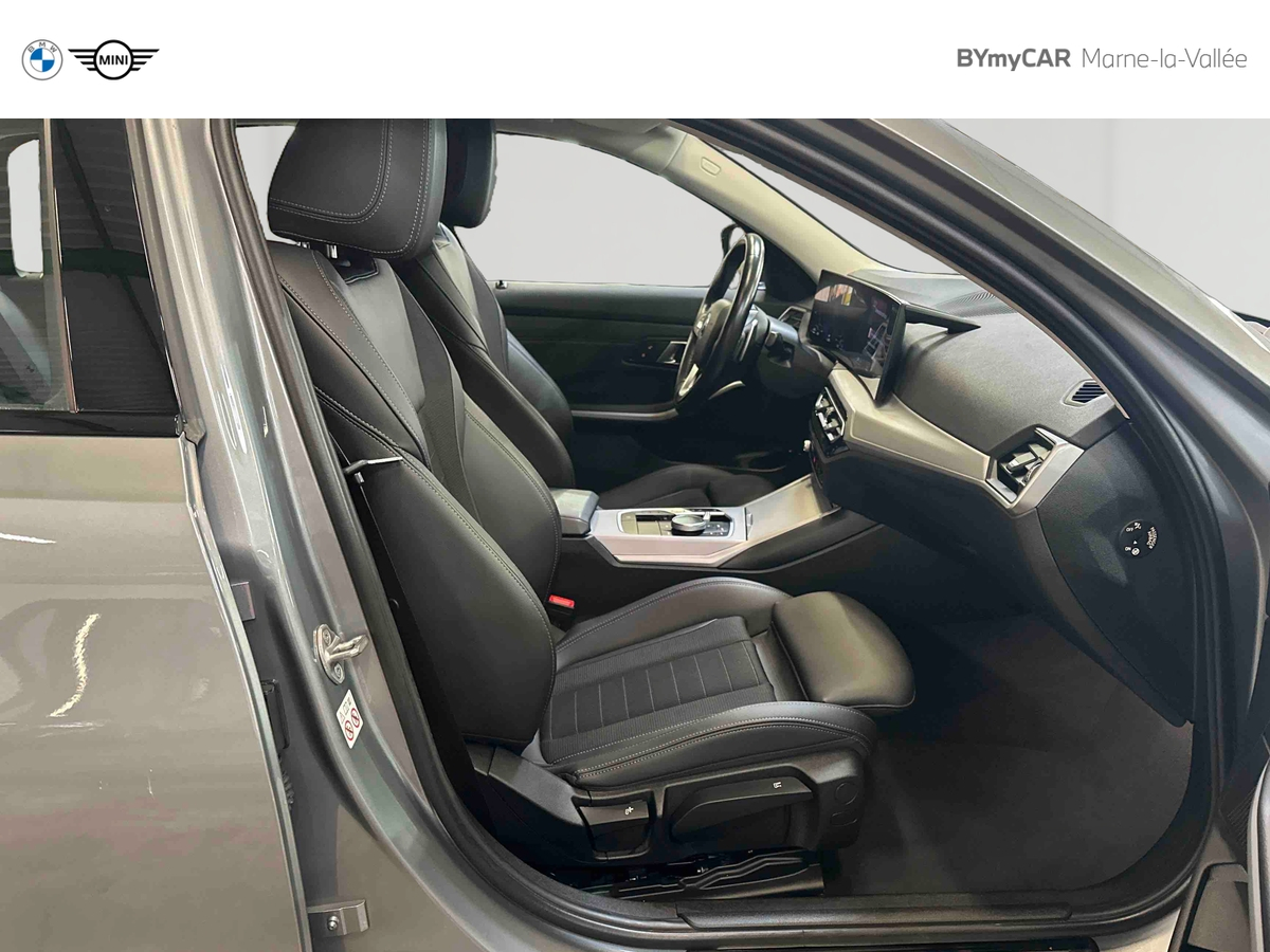 BMW Touring 320e 204 ch BVA8 — photo 36