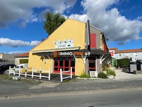 Local commercial 450 m²