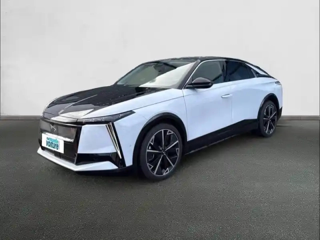 Ds N8 n°8 350 ch awd long range