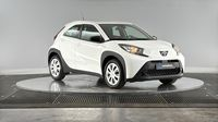 Toyota Aygo X 1.0 VVT-i 72ch Dynamic MY24 — photo 3